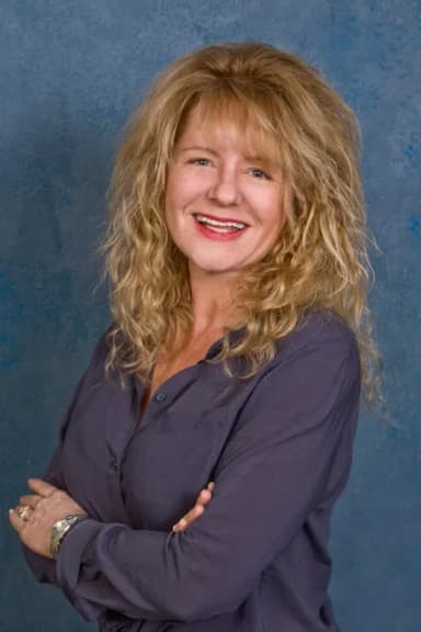 Tresa Klein — Commercial REALTOR at Keller Williams Elevate Cleveland